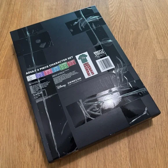 Star Wars XL Christmas Theme Pajama Set NEW - Picture 3 of 7